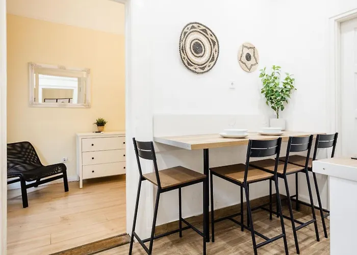 Apartamento Compact Two-bedroom Retreat With Ac & Free Parking Budapest
